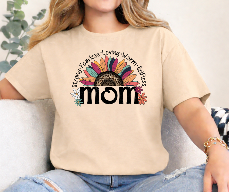 CAMISETA MOM FLOR