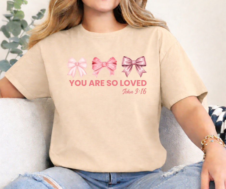 CAMISETA YOU ARE SO LOVED